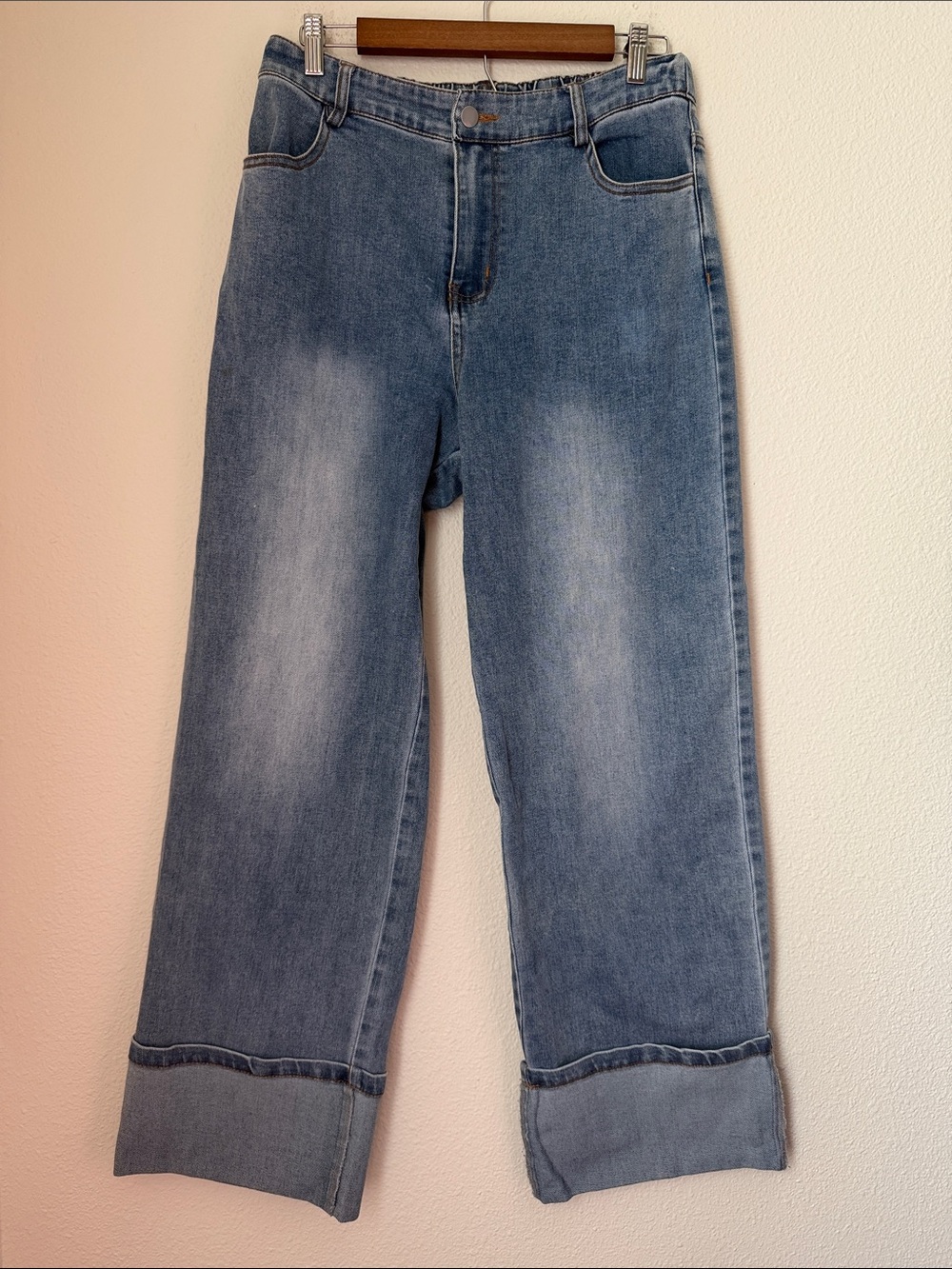 Gilli Wide Leg Cuffed Jeans